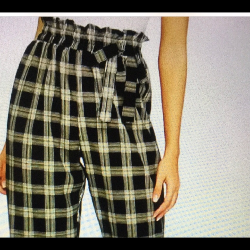 New Cropped Pants Size 1X